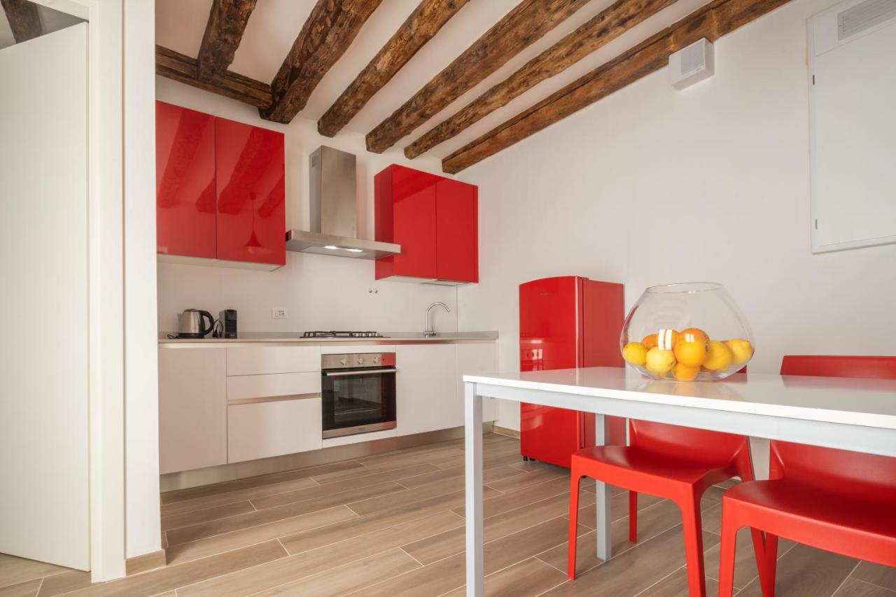 San Giacomo Dall'Orio Garden Apartment R&R 베니스 외부 사진